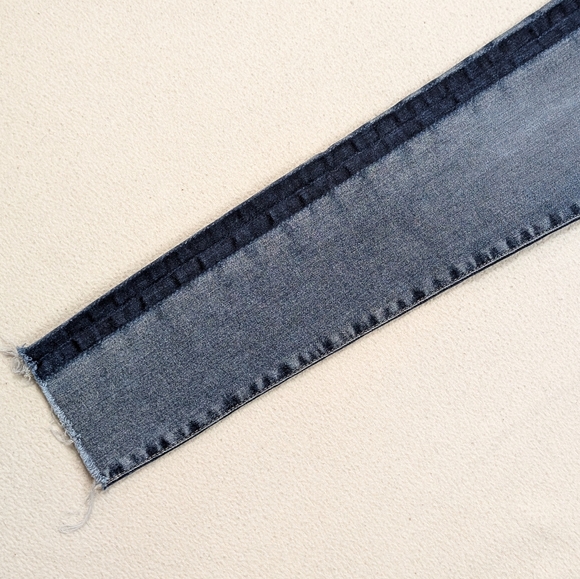 AG Adriano Goldschmied Farrah Skinny Ankle High Rise Medium Wash 26R Raw Hem - Picture 3 of 16